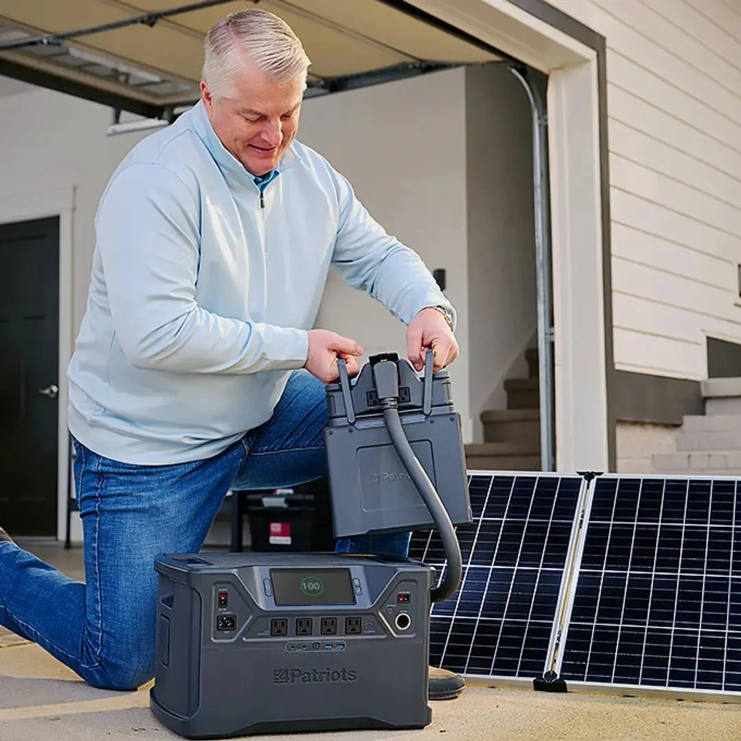 Patriot Power Solar Generator 2000X & Solar Panel