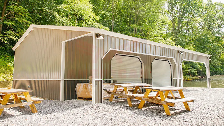 28x41x11 Garage with Lean-to