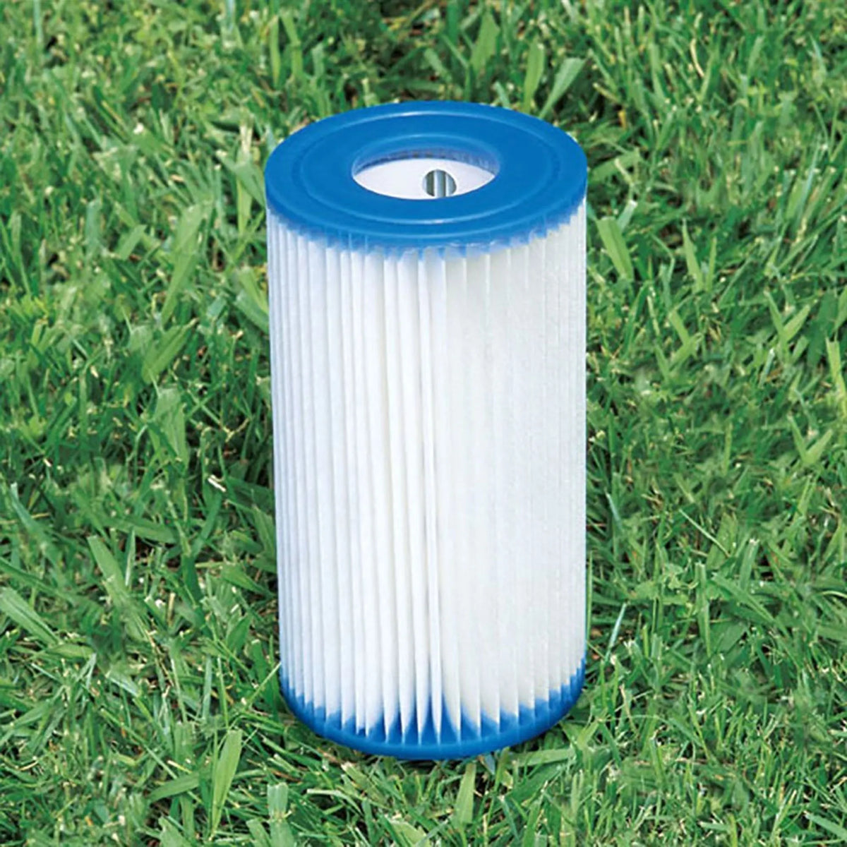 Intex 12′ x 30″ Metal Frame Round Swimming Pool w/ Filter Pump & 13′ Pool Cover