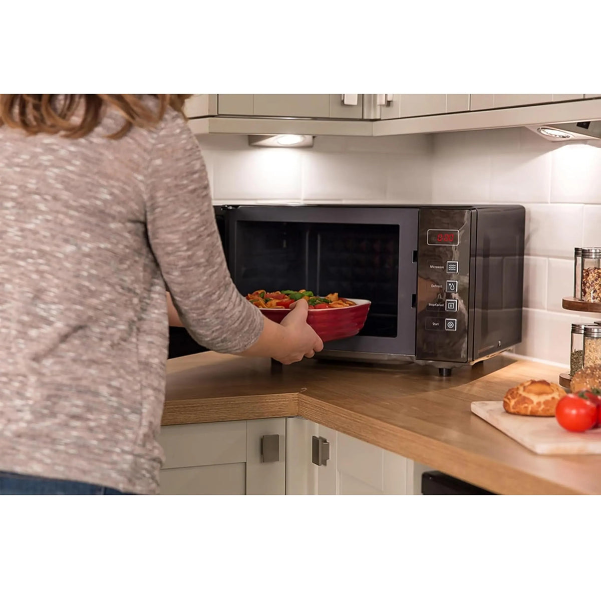 Russell Hobbs Digital Flatbed Microwave 23L 800W Black