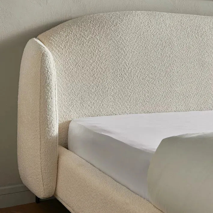 Qamar King Bed – 180×200 cm