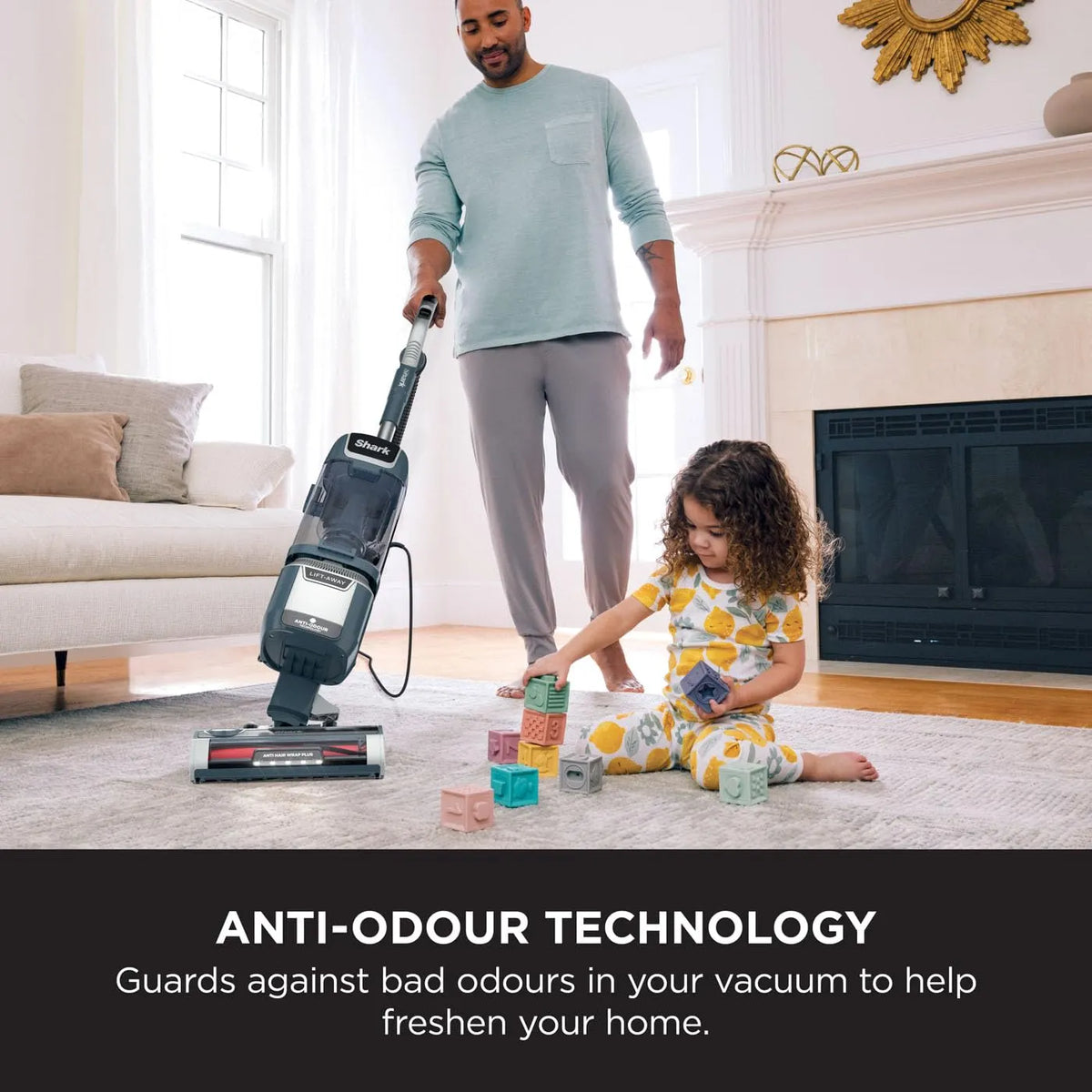 Shark Anti Hair Wrap Plus Upright Corded Pet Vacuum 2.5L Lift-Away