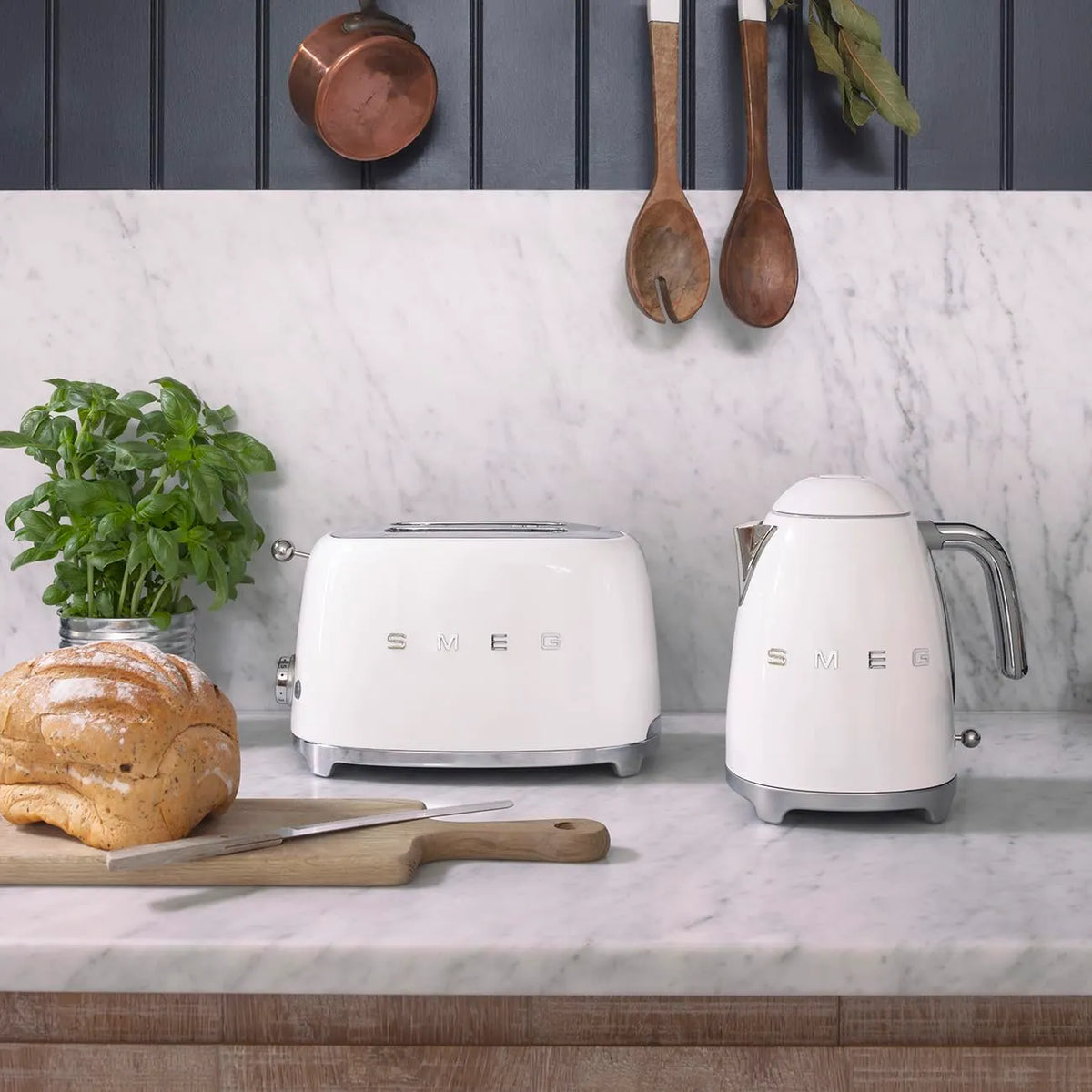 Smeg 1.7L Kettle and 2-Slice Toaster Set, Retro Style, White