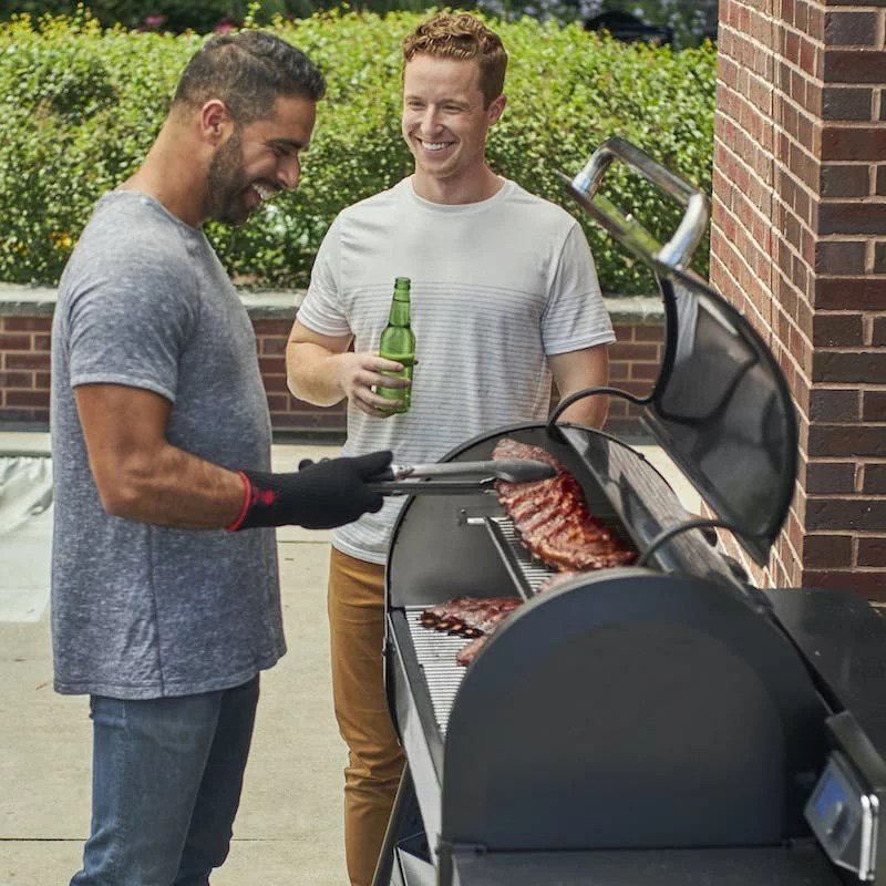 Weber SmokeFire EX6 Wood Fired Pellet Grill – Black