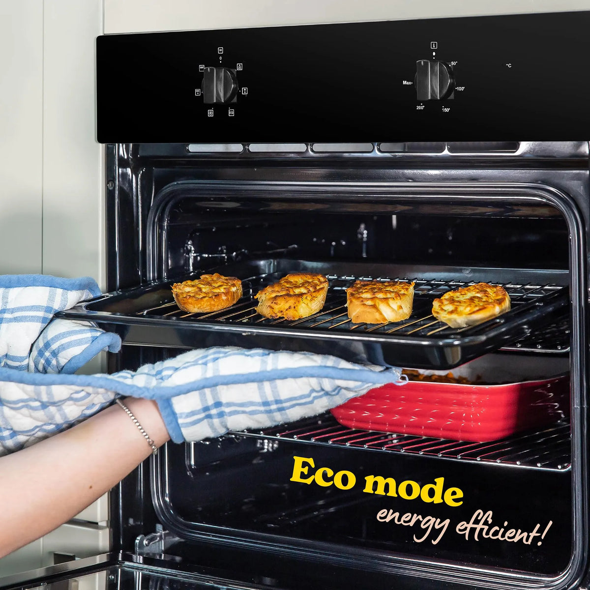 Russell Hobbs Built-In Electric Fan Oven 70L 60cm with Grill Black